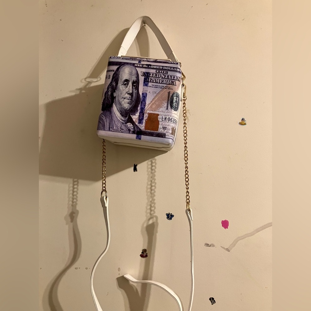 Benjamin HandBag